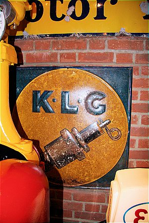 K.L.G. PLUGS - click to enlarge